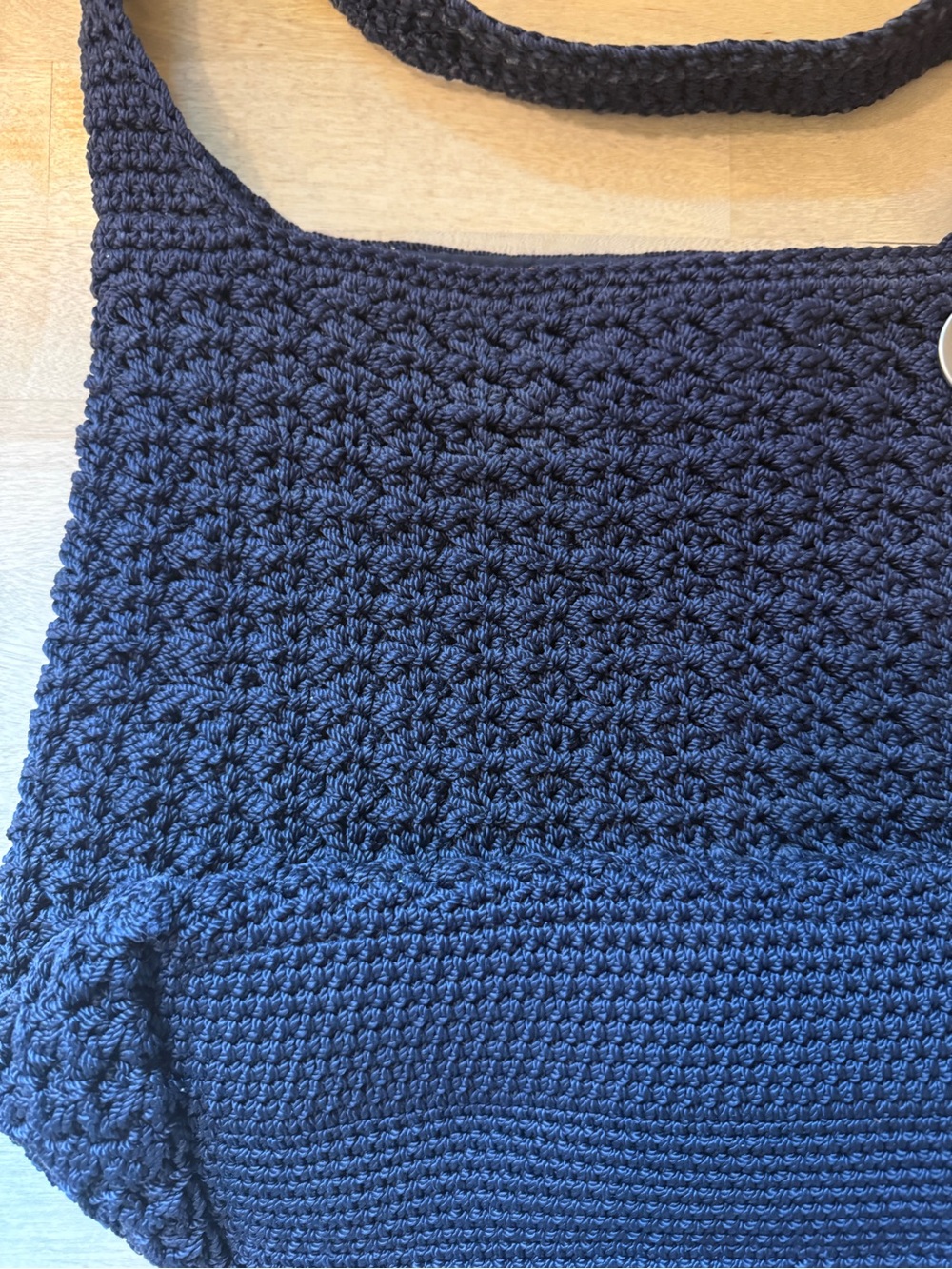 The Sak Navy Blue Crochet Knit Shoulder Bag Woven Hobo Slouchy Popcorn Purse M - Picture 3 of 7